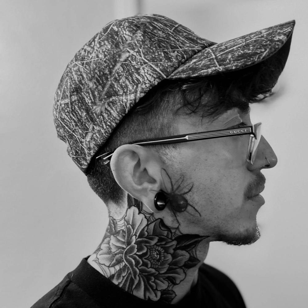 chris.jpg